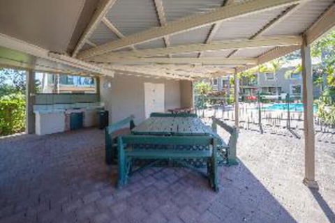 2 Bedroom Apartment Carindale - Accommodation Batemans Bay 2