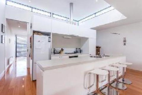 Anglesea Surf Beach Apartments - Accommodation Batemans Bay 4