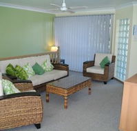 The Peninsula Duplex 02 14 - Accommodation Batemans Bay
