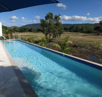 SoCal Swim Out 2 Bedroom Apartment - Accommodation Batemans Bay