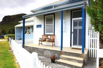 At The Beach Stanley - Accommodation Batemans Bay 0