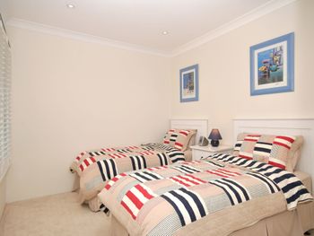 Nicholli Bay Parklands Unit 32 2 Gowrie Avenue - Accommodation Batemans Bay 6
