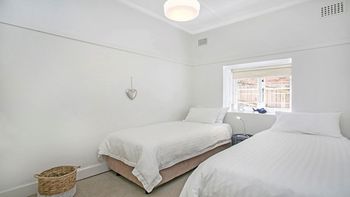 The Apartment Service LB002 - Accommodation Batemans Bay 4