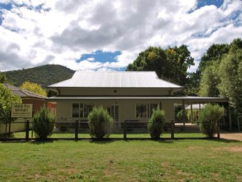 Mad On Bright - Accommodation Batemans Bay 4