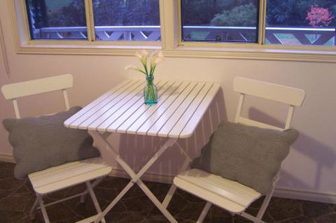 Creswick Cabin Retreat - Accommodation Batemans Bay 1