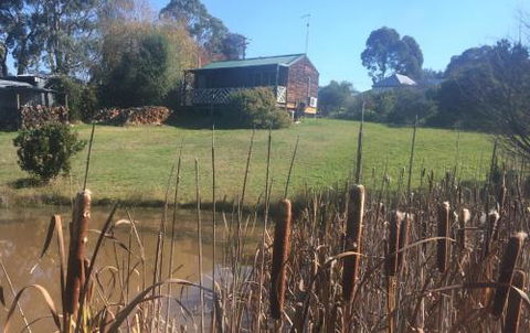 Creswick Cabin Retreat - Accommodation Batemans Bay 2