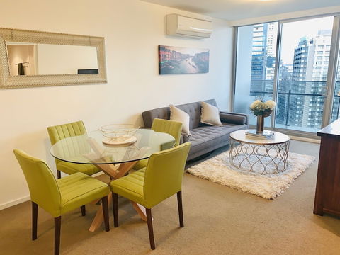 Luxury Apartment With View - Accommodation Batemans Bay 0