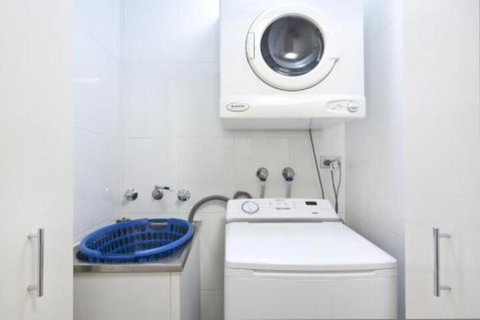 Astra Apartments Sydney Kent Street - Accommodation Batemans Bay 2