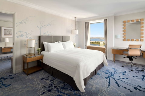Shangri-La Hotel, Sydney - Accommodation Batemans Bay 4