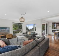 Del Boca Vista - 4 Bedroom House - Accommodation Batemans Bay