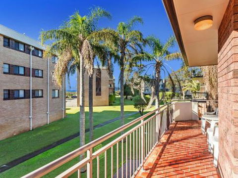 Kurranulla, Unit 5/15 Weatherly Close - Accommodation Batemans Bay 5