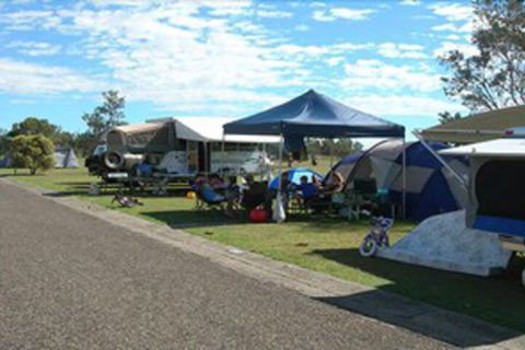 Lanis On The Beach - Old Bar - Accommodation Batemans Bay 6