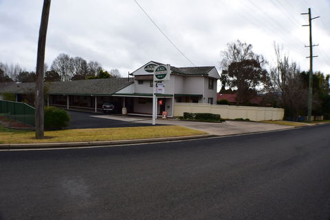 Acacia Motor Inn Armidale - Accommodation Batemans Bay 1