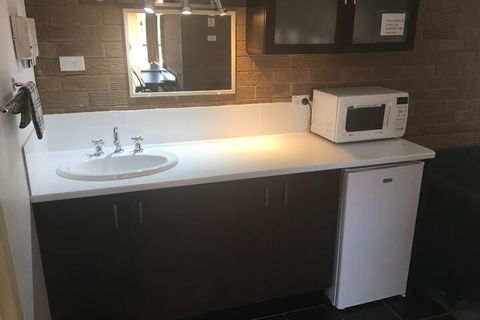 Camellia Motel - Accommodation Batemans Bay 7