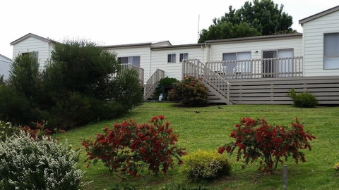 Lookout Holiday Units - Accommodation Batemans Bay 3