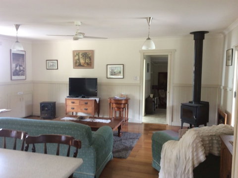 Tidelines Of Bicheno - Accommodation Batemans Bay 3