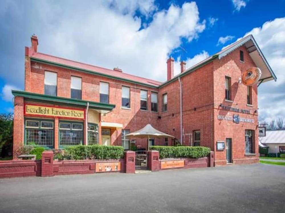 Woodend VIC Accommodation Batemans Bay