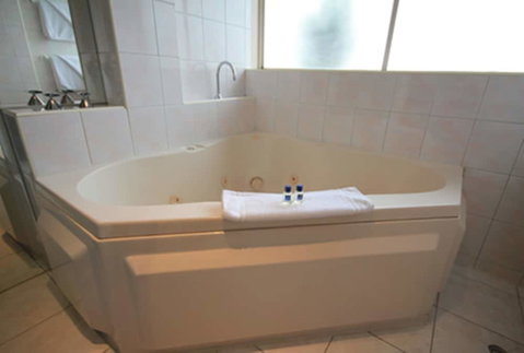 Hume Villa Motor Inn - Accommodation Batemans Bay 3