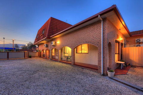 Midlands Motel - Accommodation Batemans Bay 1