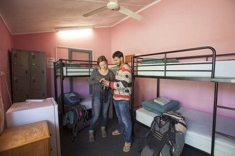 Alice Lodge Backpackers - Accommodation Batemans Bay 7