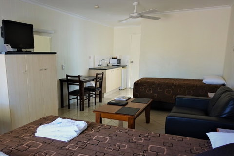 Pacific Palms Motor Inn - Accommodation Batemans Bay 4