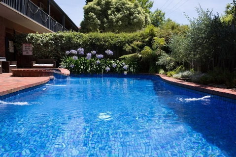 Armour Motor Inn - Accommodation Batemans Bay 1
