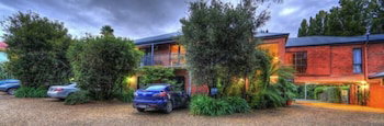 Armour Motor Inn - Accommodation Batemans Bay 0