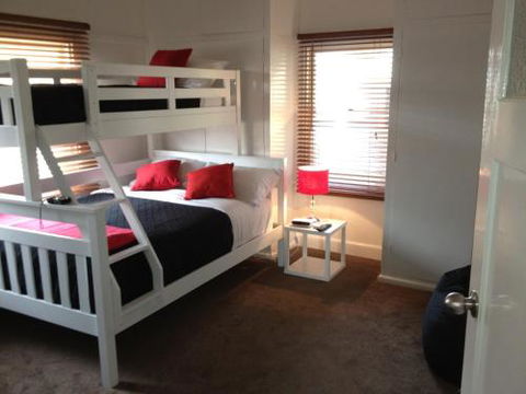 Ploughmans On Wallis Horsham - Accommodation Batemans Bay 6