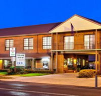 Holbrook Town Centre Motor Inn - Accommodation Batemans Bay