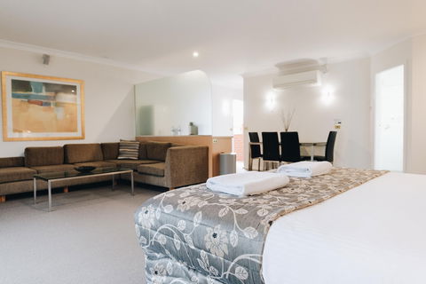 Rsl Club Motel - Accommodation Batemans Bay 2