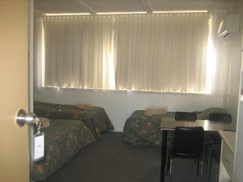 Golden Hills Motel - Accommodation Batemans Bay 5