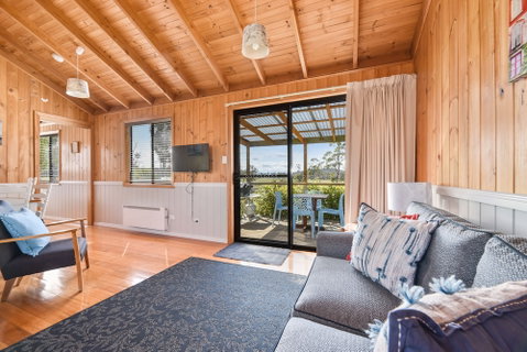 Hazelcreek Cottages - Accommodation Batemans Bay 4