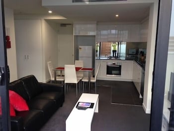 Essendon Apartments - Accommodation Batemans Bay 2