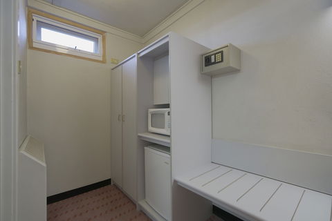Olympia Motel - Accommodation Batemans Bay 3