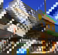 The Entrance Backpackers - Hostel - Accommodation Batemans Bay