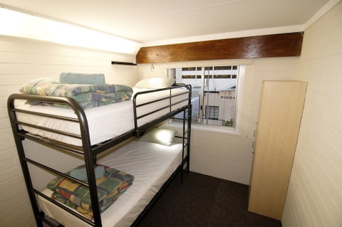 Kangaroo Inn - Hostel - Accommodation Batemans Bay 5