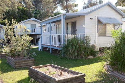 Blue Lagoon Beach Resort - Accommodation Batemans Bay 0