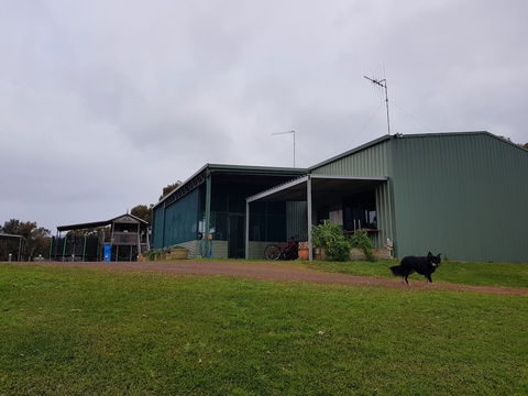 Nutkin Lodge - Accommodation Batemans Bay 0