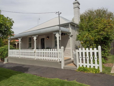 Cottage 79 - Accommodation Batemans Bay 1