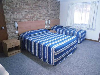 Nanango Fitzroy Motel - Accommodation Batemans Bay 0