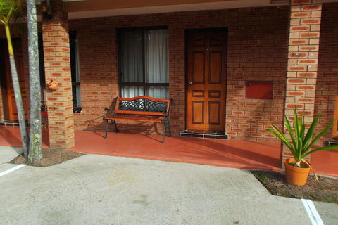 Bulahdelah Motor Lodge - Accommodation Batemans Bay 1