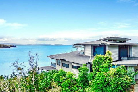 Edge 5 - Accommodation Batemans Bay 2