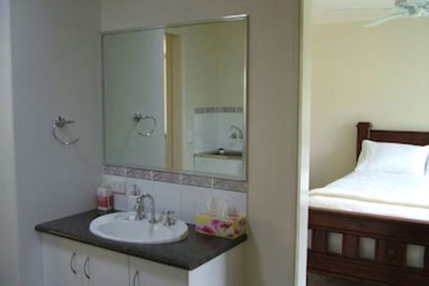 Halls On Falls Homestead - Accommodation Batemans Bay 4