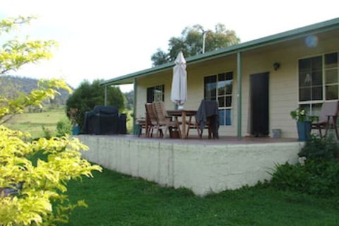 Halls On Falls Homestead - Accommodation Batemans Bay 2