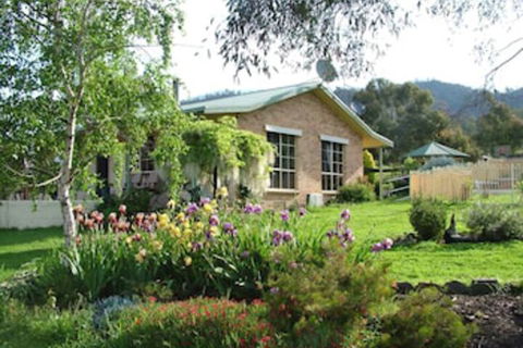 Halls On Falls Homestead - Accommodation Batemans Bay 0
