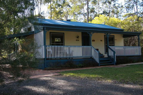 Telegraph Retreat Cottages - Accommodation Batemans Bay 1