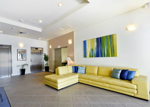 Metro Advance Apartments & Hotel, Darwin - Accommodation Batemans Bay 3
