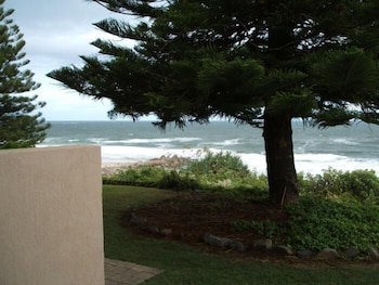 King's Row Holiday Apartments - Accommodation Batemans Bay 0