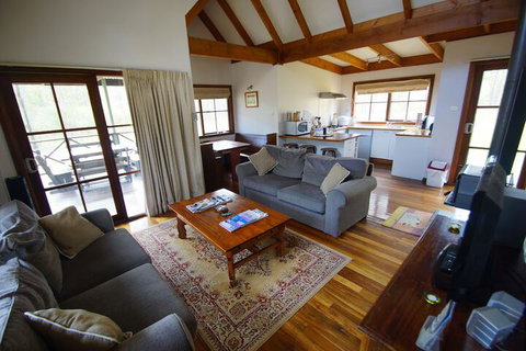 Manzanilla Ridge - Accommodation Batemans Bay 2