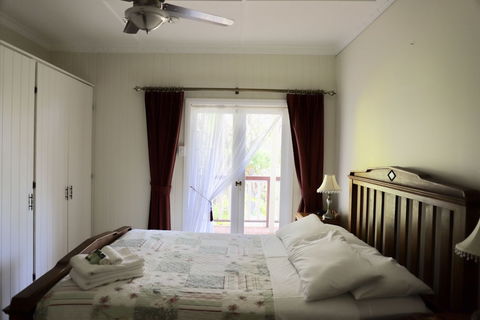 Hilltop On Tamborine - Accommodation Batemans Bay 5